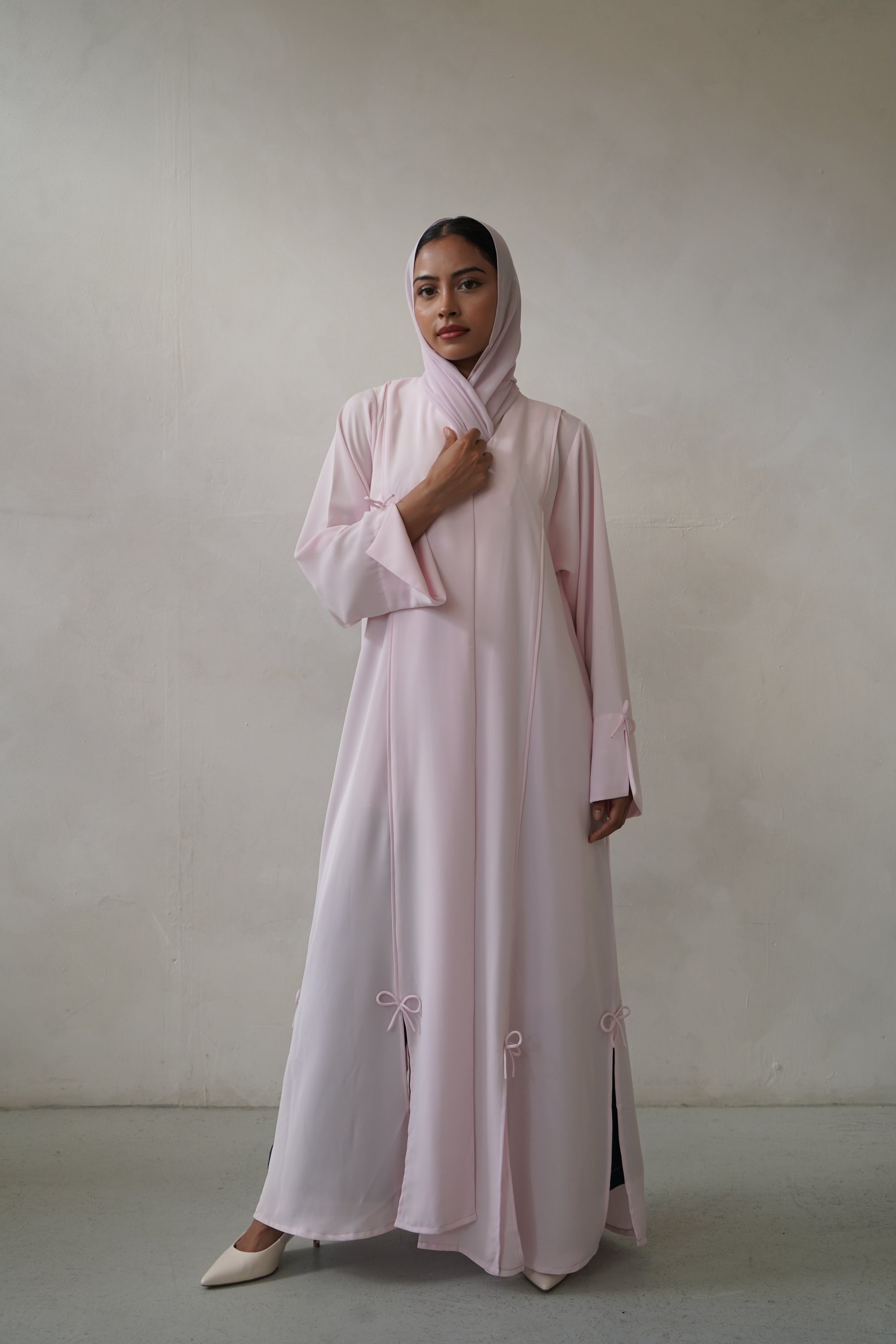 Pink Splits Bow Abaya