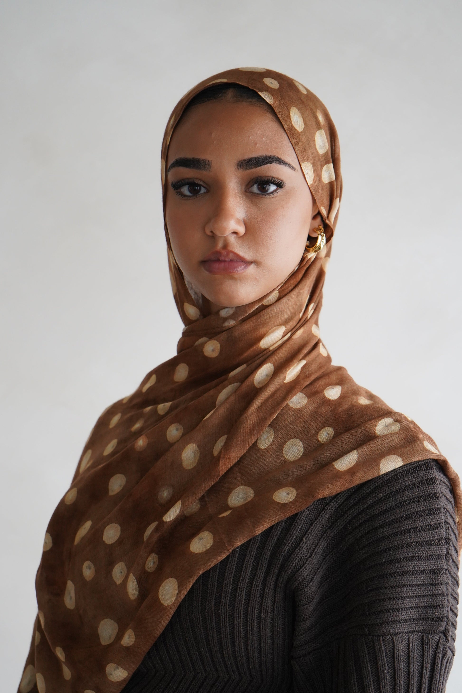 Moon Dot Brown