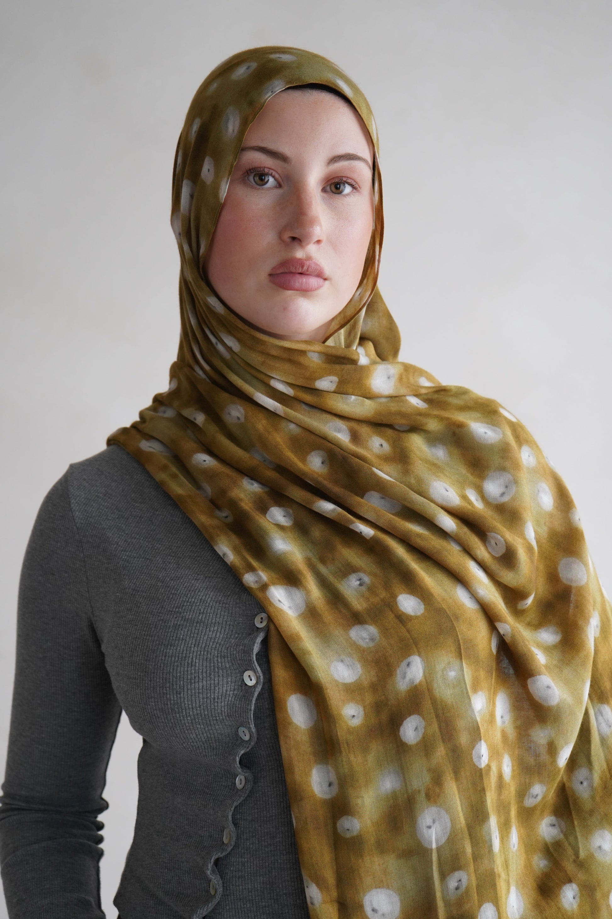 Moon Dot Olive