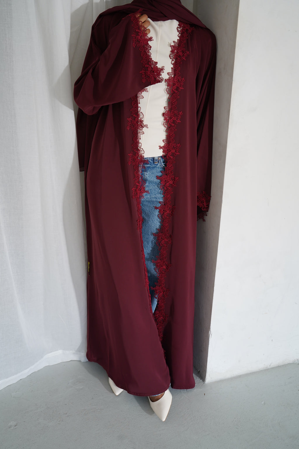The Lace | Burgundy