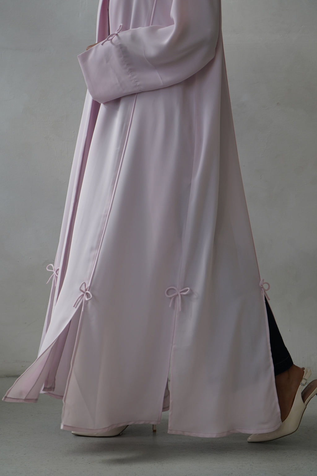 Pink Splits Bow Abaya