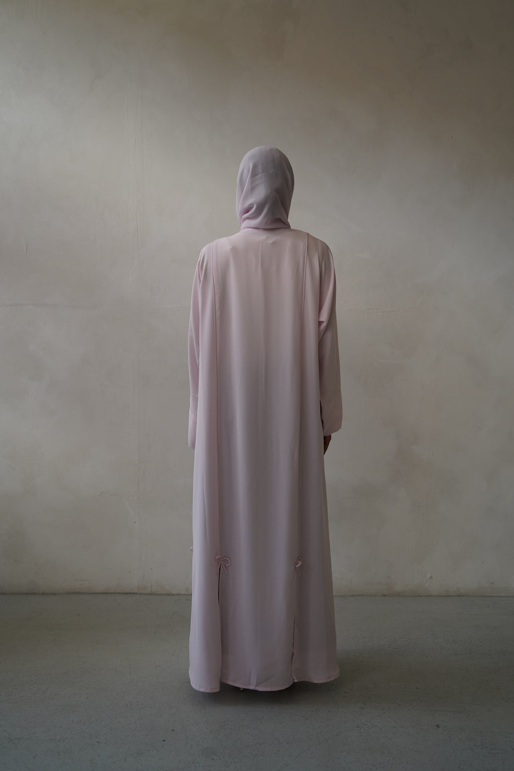 Pink Splits Bow Abaya